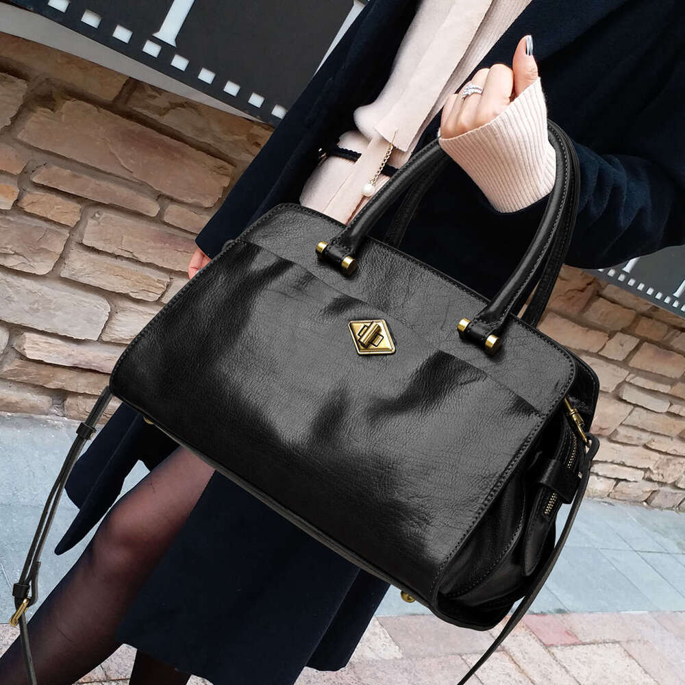 2026 New Trendy High-End Genuine Women Tote Large Capacity Luxury Shoulder Crossbody Handbag, Soft Leather Commute Bag, Factory Wholesale SENYY