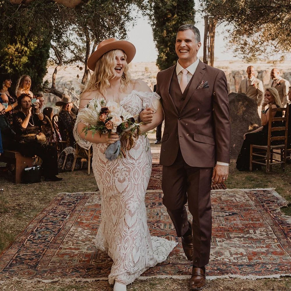 Flutter Sleeves Rustic Country Bohemian Wedding Dresses 2026 Nude Pink Lining Corchet Lace Beach Plus Size Boho Bridal Gowns