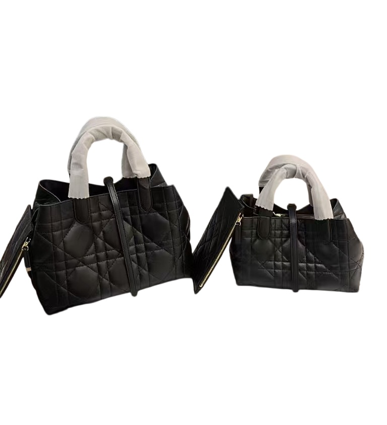 Luxury Bag 2026 New Tote Bag Designer Bag Large Capacity Bag Texture Square Bag Diamond Lattice Underarm Bag Multi Purpose Shoulder Bag Fashion Handbags Size4