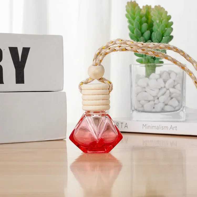 New Auto Aromatherapy Fragrance Pendent Bottle Perfume Diffuser Automotive Decoration Car Hanging Glass Bottle Empty Perfume H260319