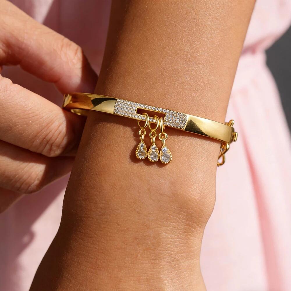 2026 New Fashion Geometry Bracelets Micro Paved Bling CZ For Women Gold Plated Classic Jewelry