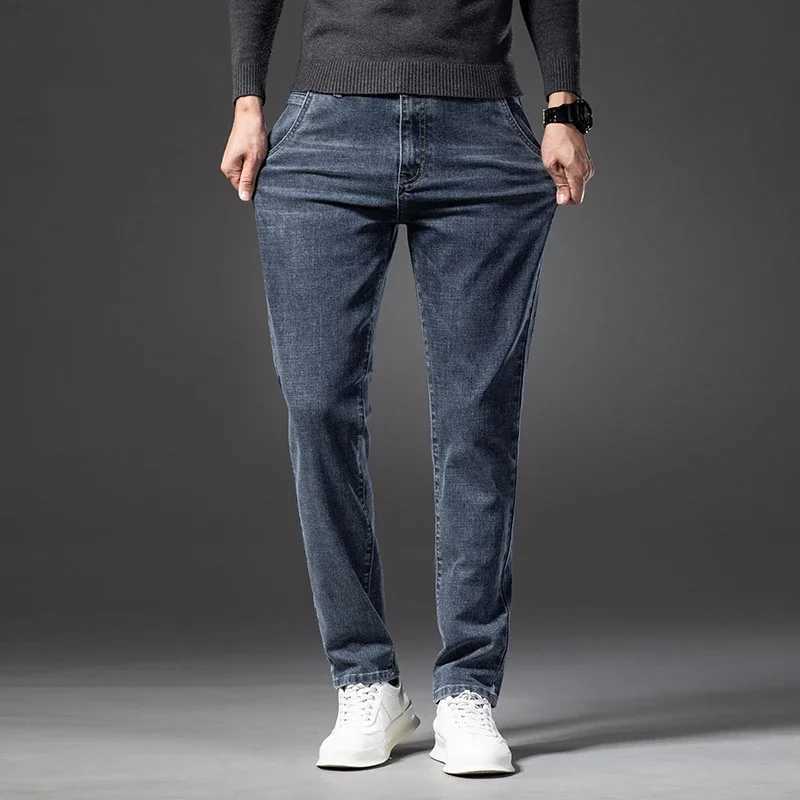 Autumn Jeans for Mens Classic Blue Slim Straight Cotton Brand Regular Male Pants Casual Denim Trousers Male Clothing D260320