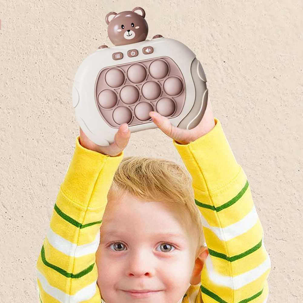 Mini Mole Whacker Toy with Sound Light Creative Mole Attack Game Decompression Toys Hit The Gopher Game Machine for Baby Toddler Y260319