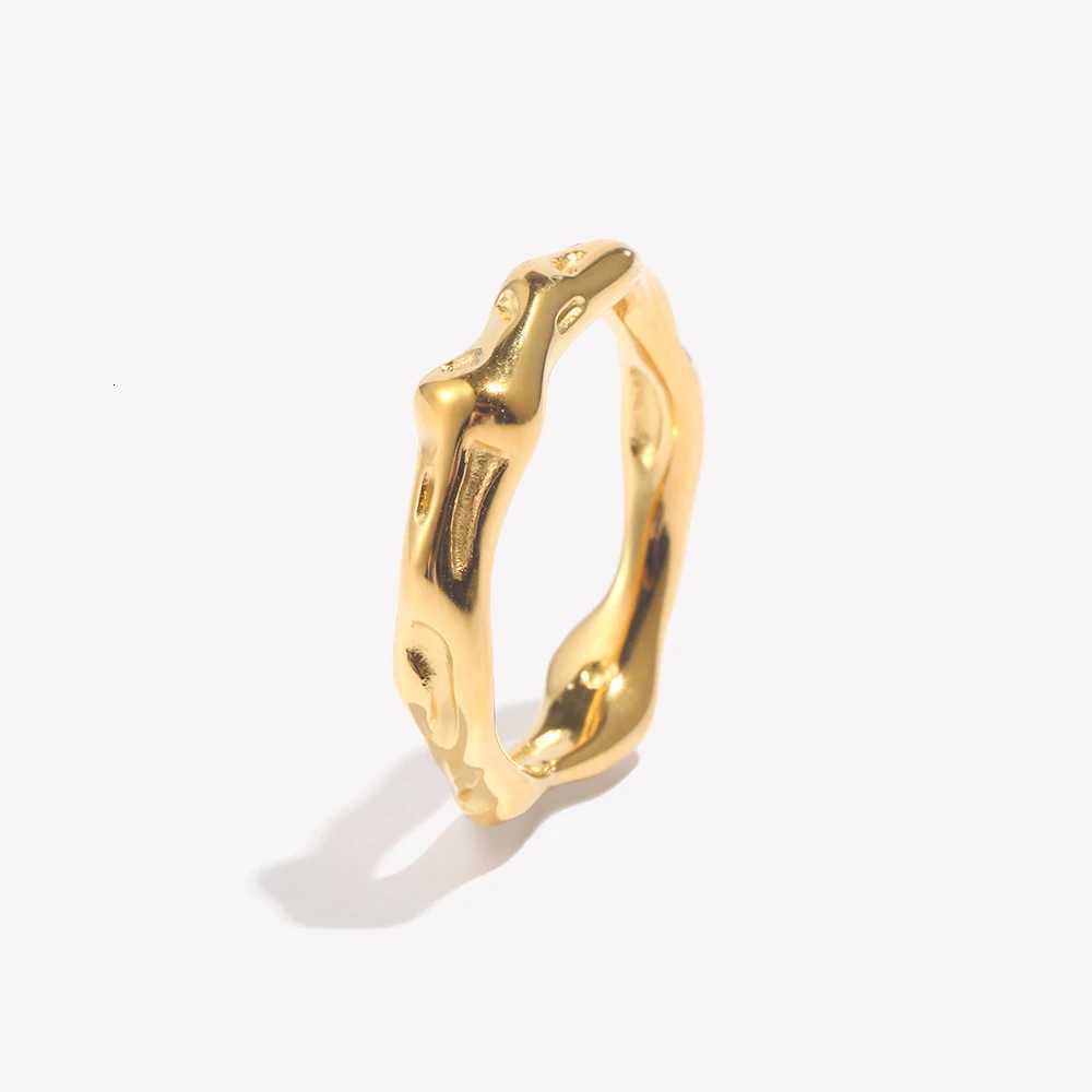 Casting Irregular Water Wave Hammered Gold Plated Index Finger Rings For Woman Minimalist Basics Stainless Steel Rings Jewelry H260320 - view 3