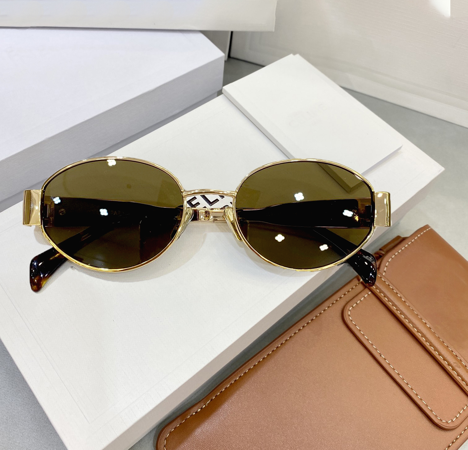 Fashion Designer Sunglasses For Women Mens Glasses CL40235 Triumphal Arch Glasses Protection Sunglass Letter Casual Retro Eyeglasses Metal Full Frame With box