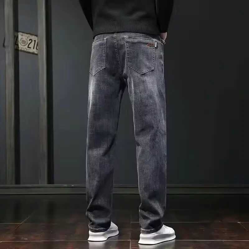 Mens jeans 2026 Spring and Autumn new elastic loose straight leg winter with thick fleece mens casual pants D260320