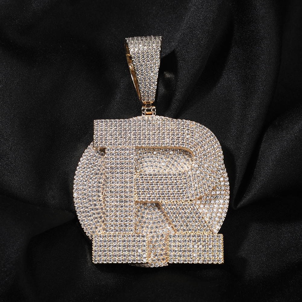 Customized Letter Pendent Round Large Pendant Hip Hop Jewelry Two Tones Pendent With Prong Chain Customized Jewelry