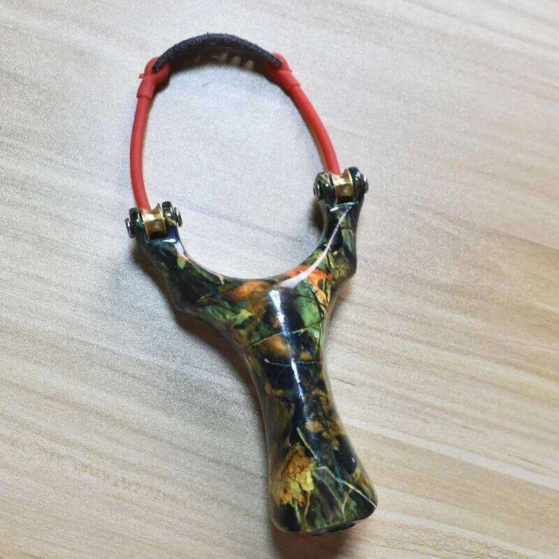 Upgraded Zinc Alloy Material New Lightweight Strong Professional Hunting High Precision Catapult Slingshot 26L0320