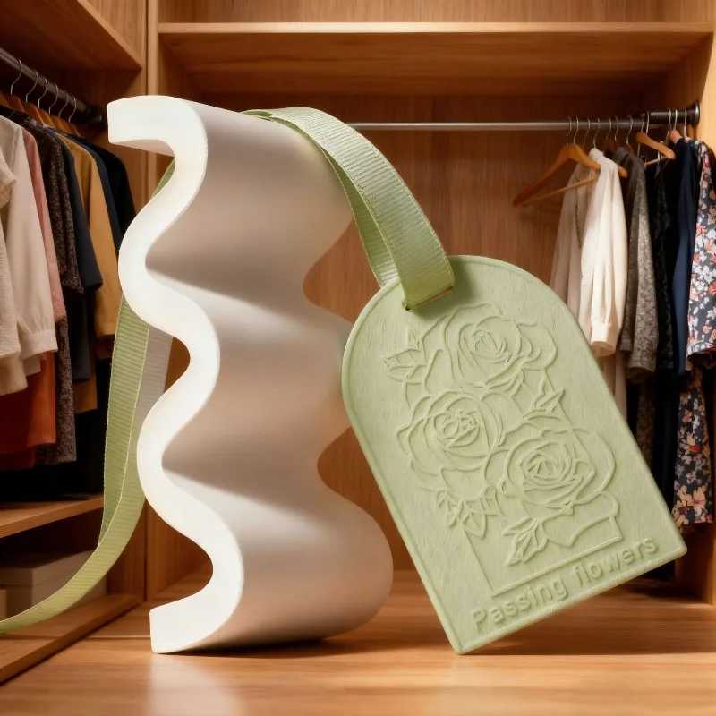 12PCS Perfume Scented Sachet Closet Fragrances Sachet Wardrobe Car Air Freshener Home Fragrance Sachet Hanging Mint Gardenia H260319