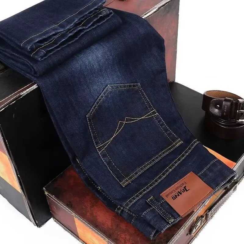 2026 Spring and Autumn Classic Men Fitted Stretch Jeans Business Casual Cotton Denim Straight Leg Pants Male Black Blue Trousers D260320