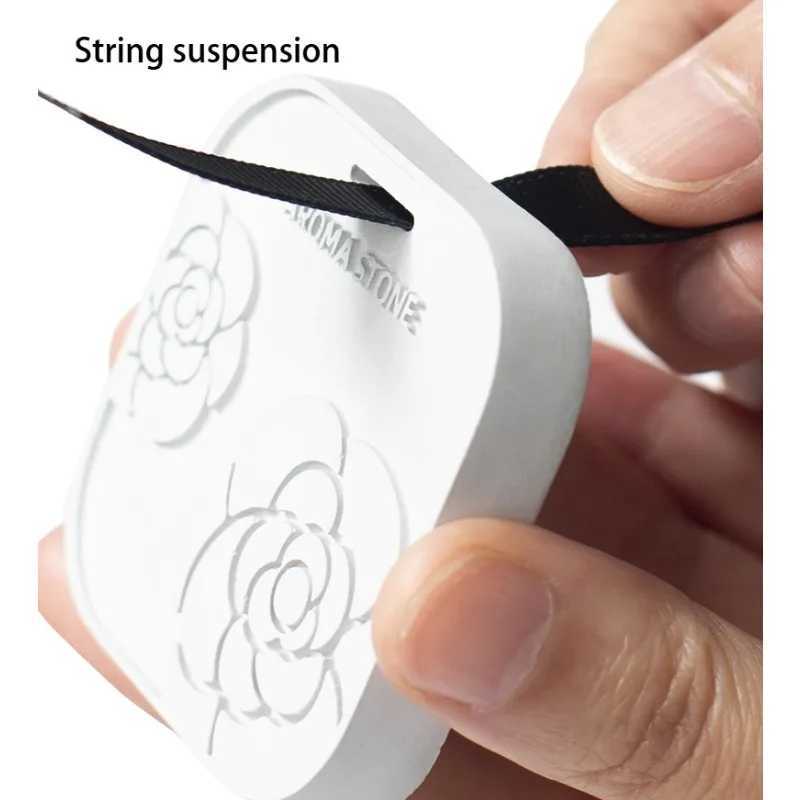 Camellia Car Aromatherapy Stone Pendant Fashion Bedroom Wardrobe Diffuser Light of Hope Diatomaceous Earth Aromatherapy Sheet H260319