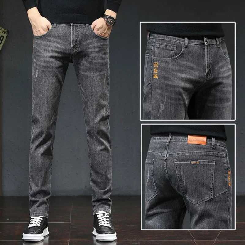 2026 New Men Four Seasons Business Causal Jeans Male Fashion Versatile Baggy Straight Leg Stretch Washed Vintage Denim Trousers D260320