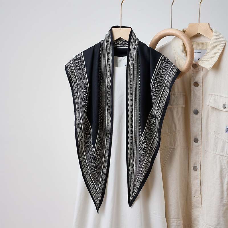 New Simple White Multifunctional Shawl Solid Color Minimalist Diamond Imitation Silk Twill Cool Triangle Scarf