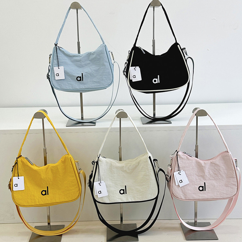 Mens Lightweight Designer Crossbody Bag Fashion Athleisure Cross Body Bags Woman Yoga Sports Nylon Hobos Multiple Styles Colorful Women Moon Bags
