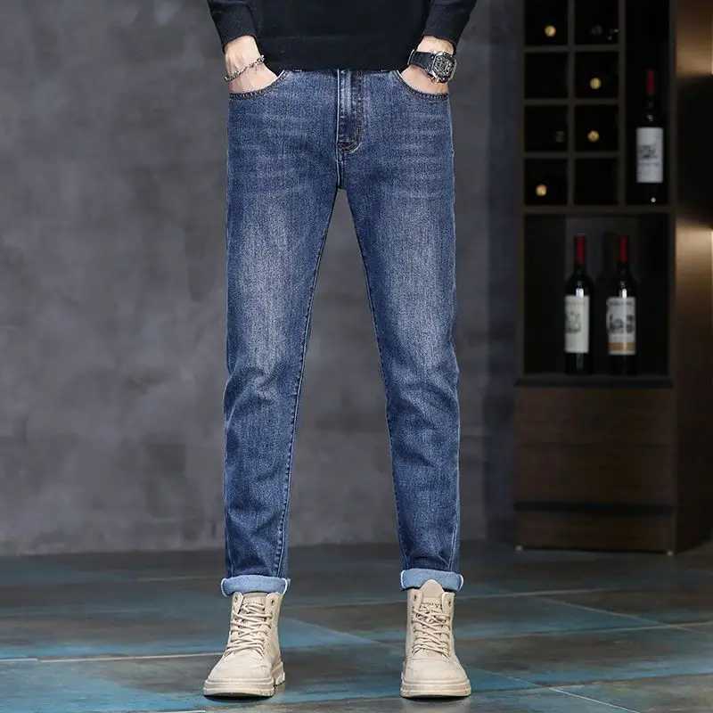 New Autumn/Winter 2025 Young Men Slim Stretch Jeans Straight Men High Waist Young Men Fashion Mens Trousers Jeans Pants D260320