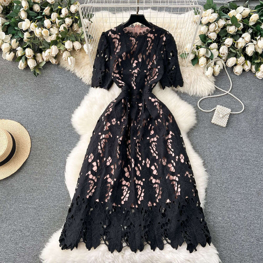 Fashionable and elegant short-sleeved round-neck waist-cinching slimming mid-length B15 A-line dress with hollow-out water-soluble lace