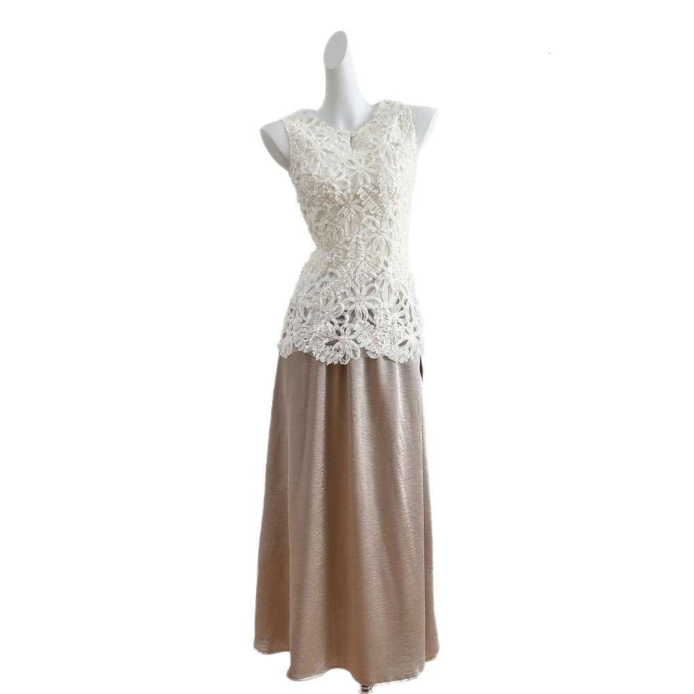Women's 2026 New Designer Chinese Mature Elegant Stand up Collar Buckle Waist Slimming k30 Elegant Set
