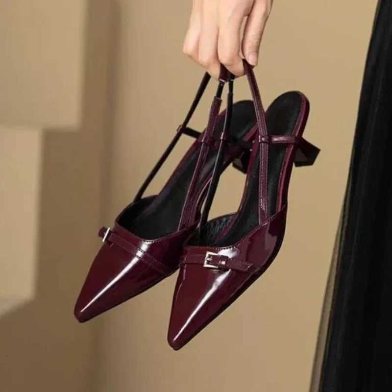 New Pointed Toe Sexy Mid Heels Party Shoes Women Sandals Designer Summer Pumps Slingback Casual Shoes Dress Slippers C260321