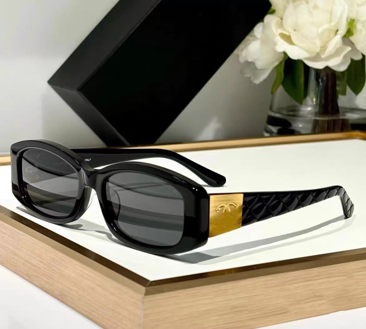 designer sunglasses Cat Eye small Frame sunglasses for women classic party Travel trend Beach shading UV protection fashion Diamond patterned mirror legs