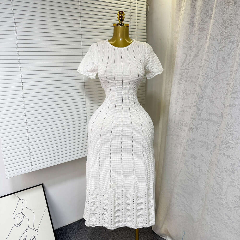 2026 S6 Summer Designer Elegant Round Neck Bead Decor Hollow out Slimming Fashion Women's Short Sleeve Knitted Dress