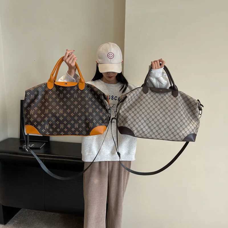 2025 Hot Selling Large Capacity Short Distance Luggage Bgs for Lightweight Yoga Bag Fitness Bags Portable Travel Bags H260321