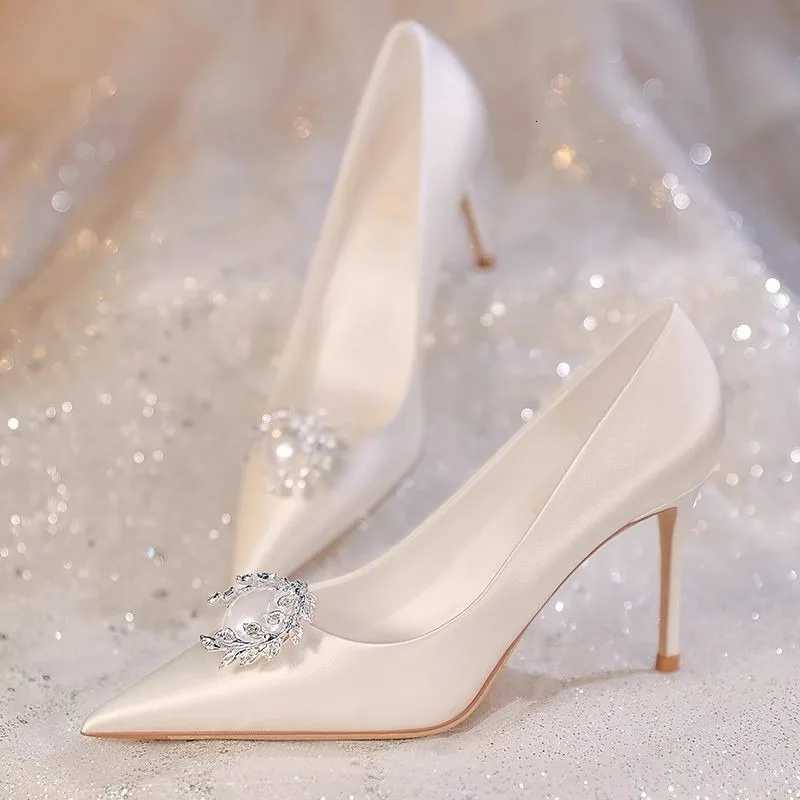 New Elegant Wedding Shoes Bridal Shoes White Rhinestone High Heels Bridesmaid Pumps High Heels Pumps C260321