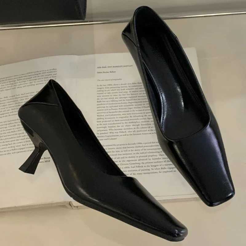 2025 New Fashion High Heels Women Square Toe Pumps Elegant Low Heel Footwear Shallow Comfort Office Women Shoes Tacones De Mujer C260321