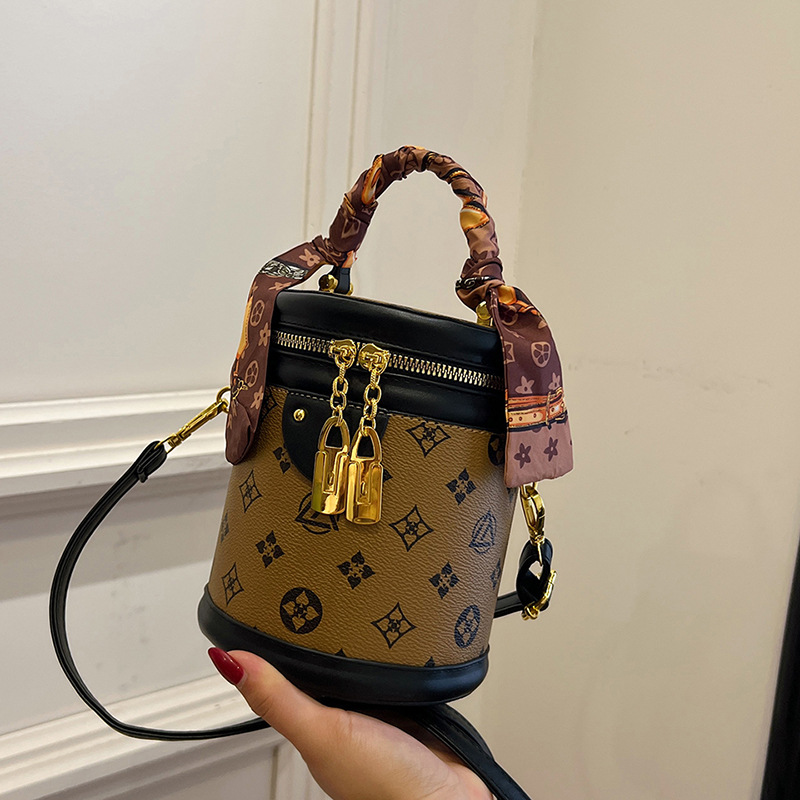 luxury design bag 2026 New Bucket Bag with Scarf, Classic Print Women's Shoulder & Crossbody Purse, Trendy Versatile Cylinder Handbag