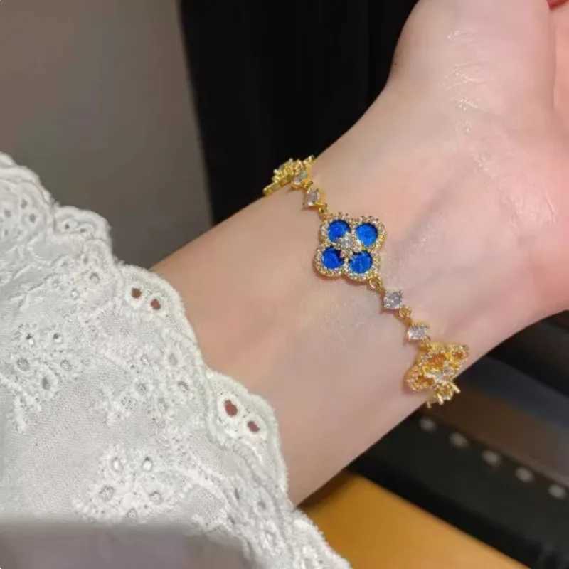 Shell Stone Crystal Flower Shaped Handmade Light Luxury Cherry Blossom Pink Imitation Beinu Lucky Hand Chain H260321 - view 4