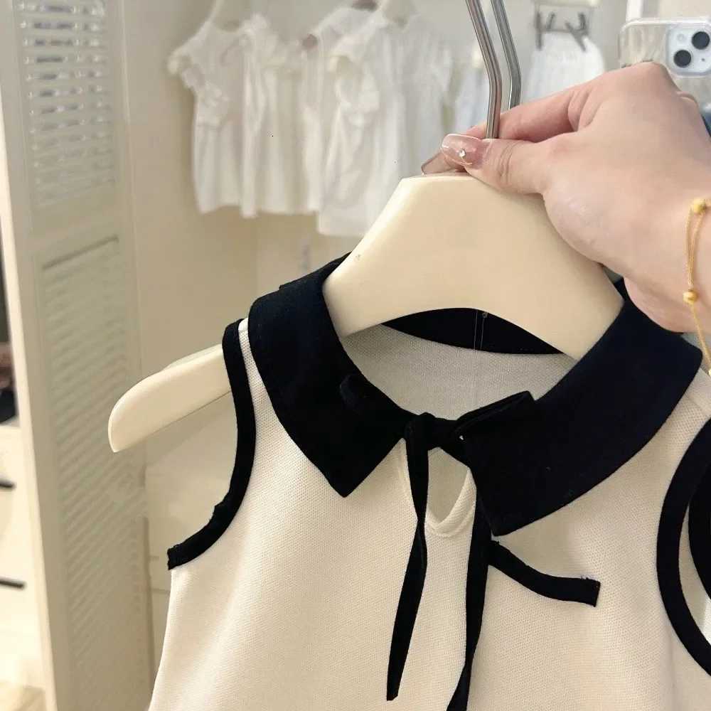 2 3 4 5 6 7-year-old Girl Casual Clothes Black and White Korean Version Lapel Sleeveless Pleated Vest Dress Summer ThinT260319