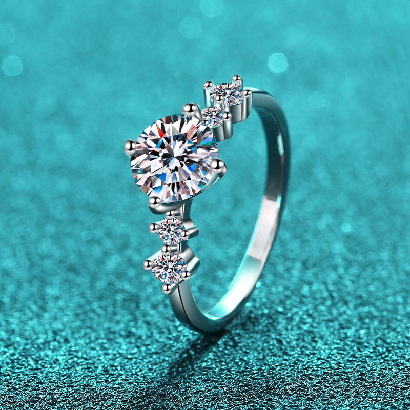 Luxury Jewelry Design Ring Women's Moissanite Ring S925 Sterling Silver Four-Prong Fashion Jewelry Cross-Border Supply