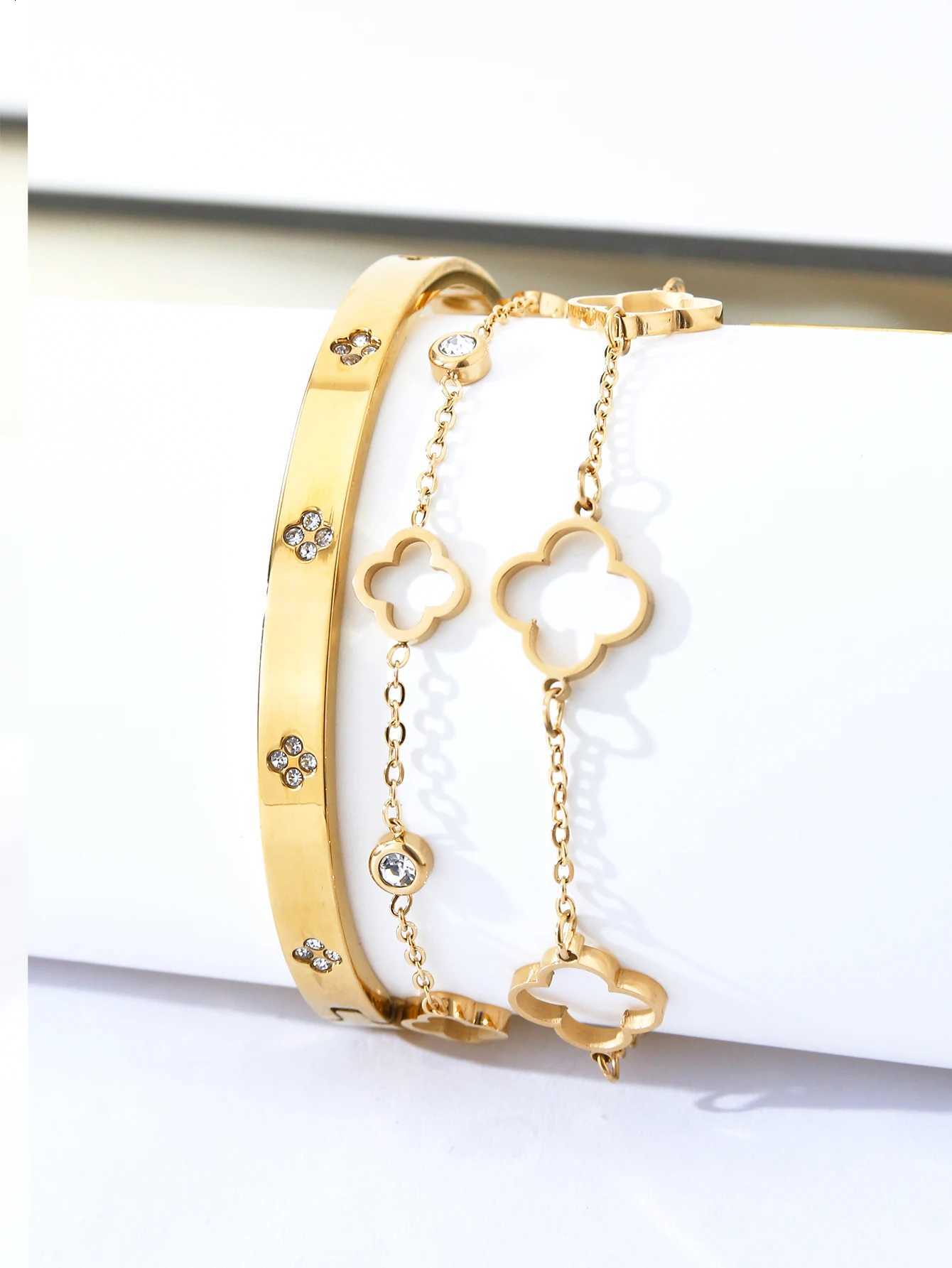 INS Luxury-Inspired Stainless Steel Diamond-Studded Floral With Openwork Design For Women H260321 - view 7