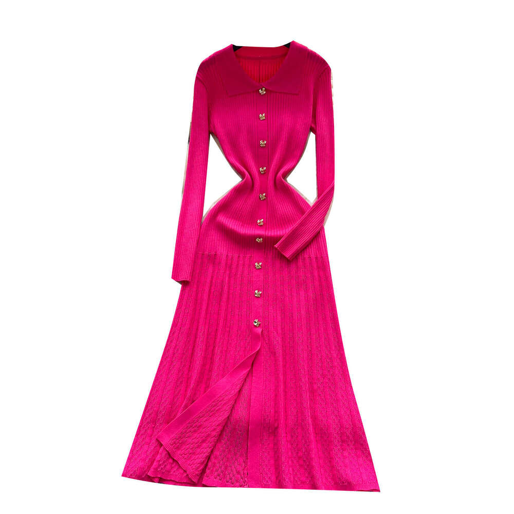 Designer S6 French retro polo neck long sleeved metal waist women's autumn slim fit elegant hook knitted long skirt