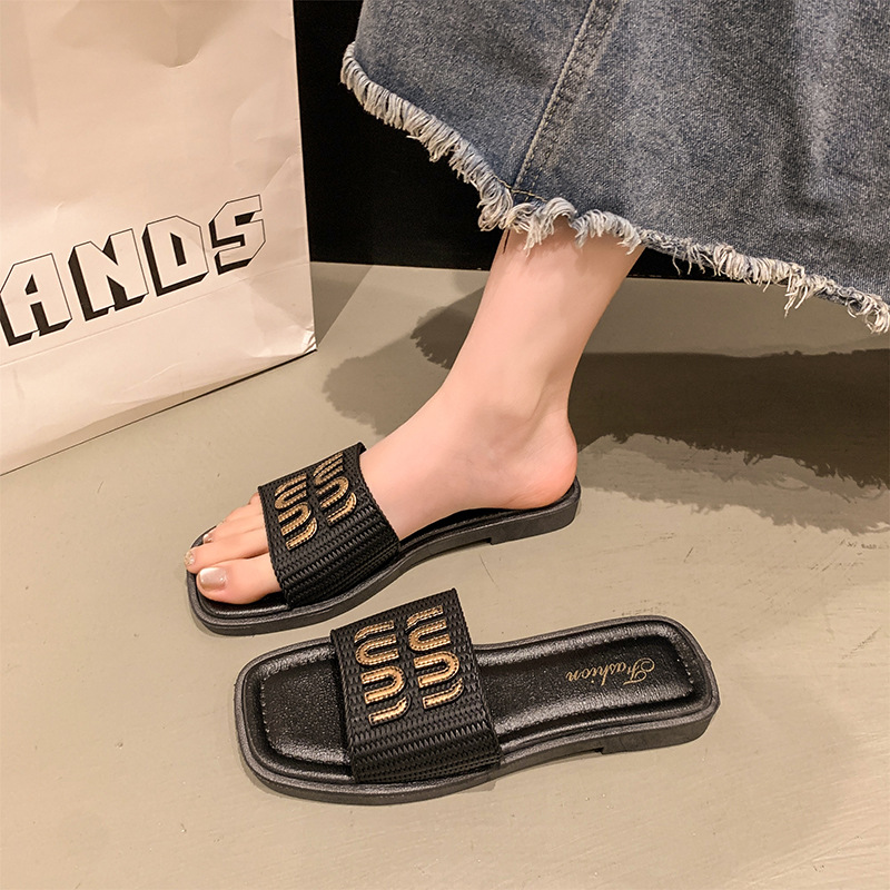 Free shipping designer New Women's Cork Slippers Trendy Men's Sandals Beach Shoes Waterproof for Couples Flexible