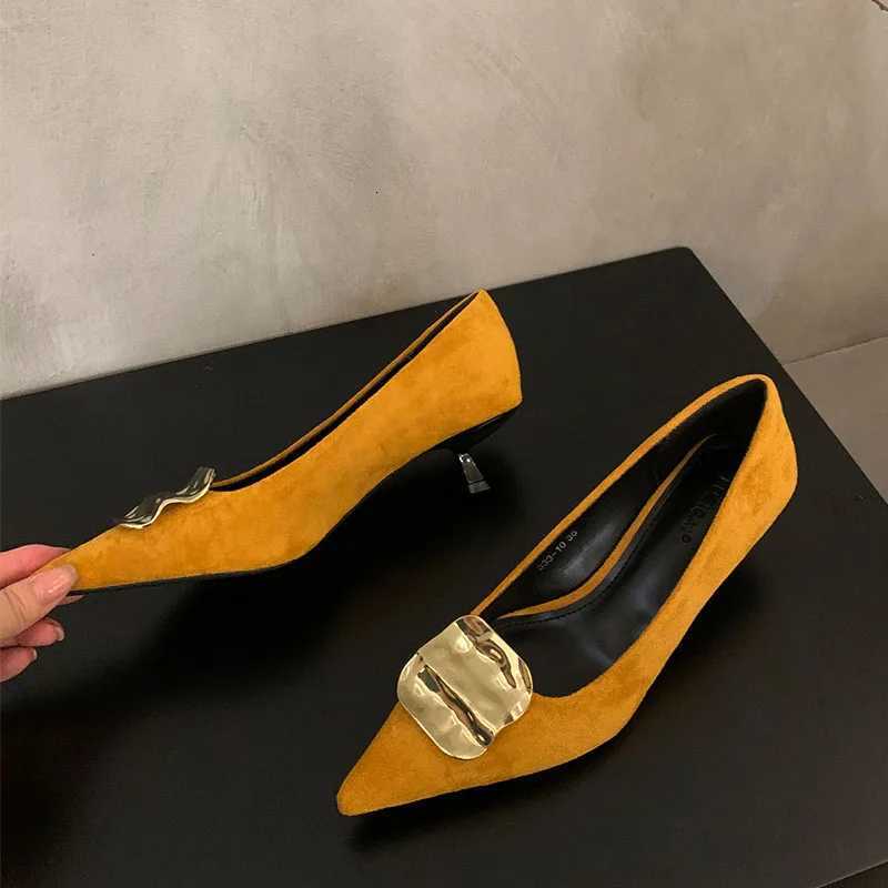 2025 New Pointed Toe Women Pumps Shoes Pointed Toe Shallow Slip On Boat Shoes Thin Low Heel Dress Pumps New Woman Shoes C260321