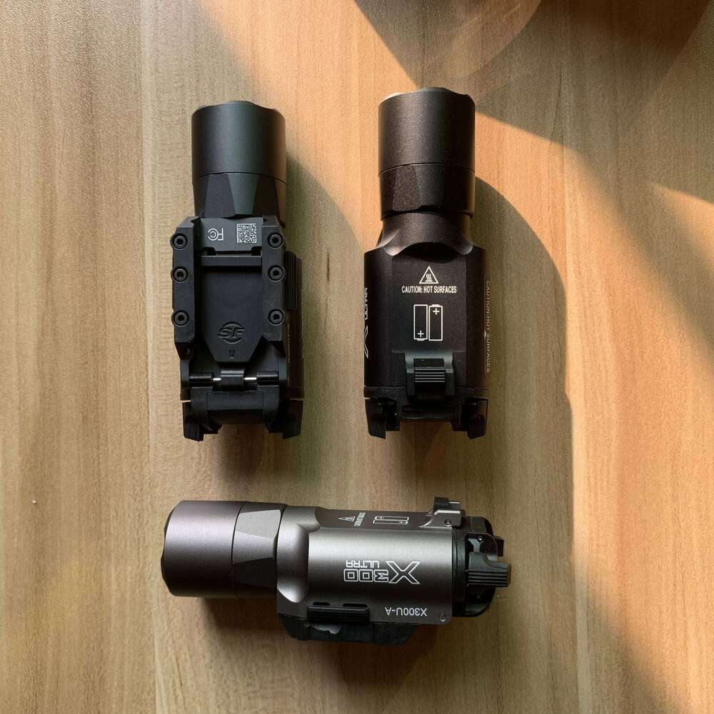 Tactical Surefir SF X300U X300 Ultra Metal Pistol Scout Airsoft Gun Light Strobe Flashlight 26Y0318