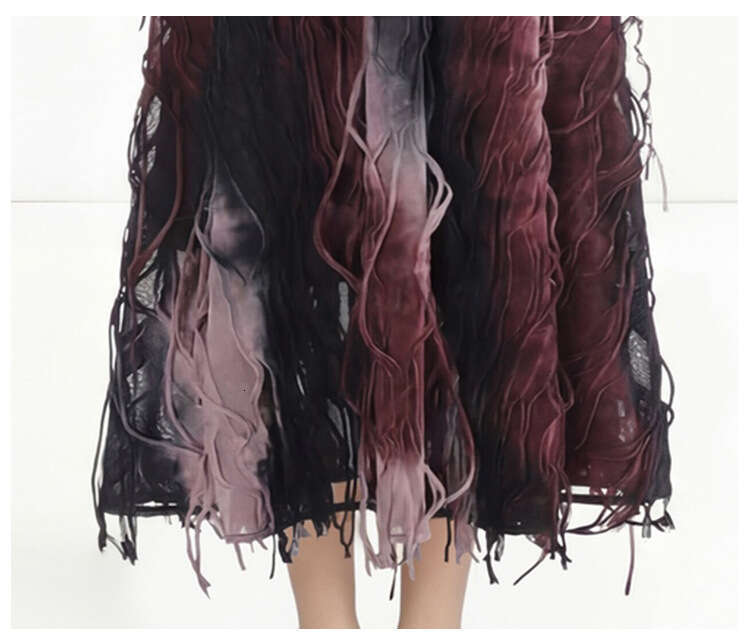 20026 Designer's new fashionable women's short sleeved T-shirt, retro gradient tie dye tassel umbrella skirt k30 two-piece set