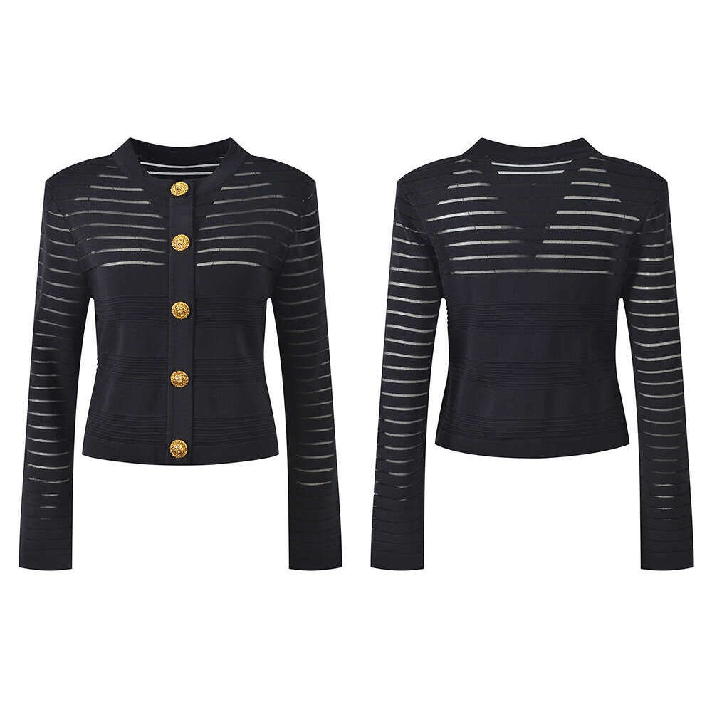 2026 Spring New Designer Elegant Metal Buckle Round Neck Knitted Cardigan S6 Coat Fashion Versatile Top