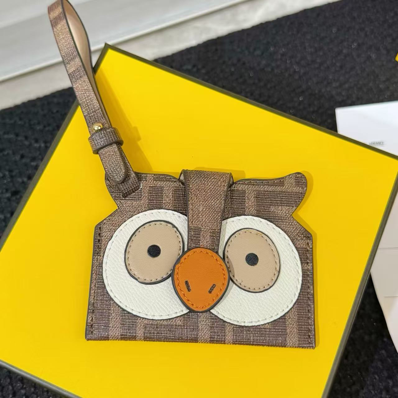 Best Friends Forever card holder designer dog shaped bag charm keychain men women key chain bag pendant cute wallet cartoon charm vintage keychain