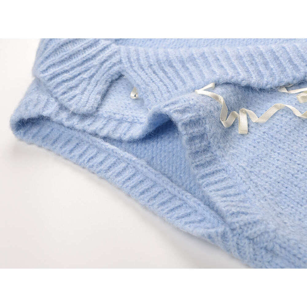 2026 Spring/Summer New Designer's Fresh S6 and Soft Beaded Flower Collar Fashionable Slim Knitted Tank Top