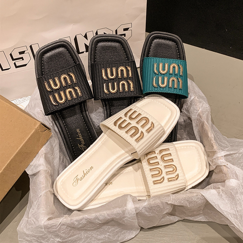 Free shipping designer New Women's Cork Slippers Trendy Men's Sandals Beach Shoes Waterproof for Couples Flexible