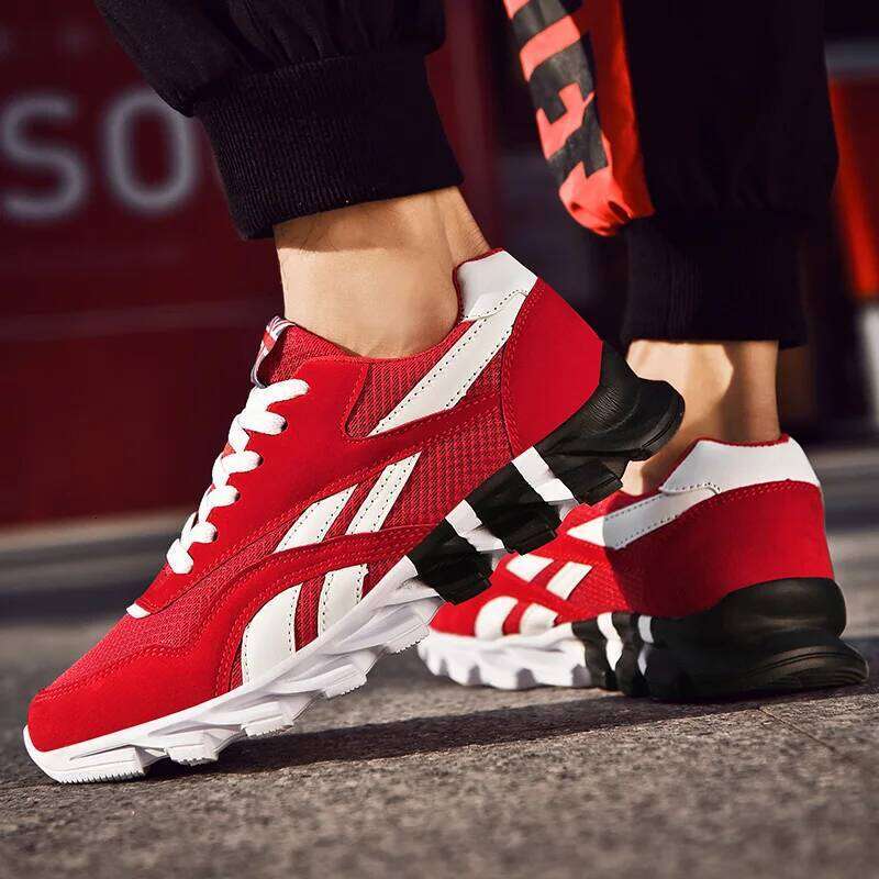 Men Sports Running Shoes Marathon Cushion Breathable Lightweight Mens Outdoor Hiking Athletic Nonskid Blade Sneakers Jogging 26H0321