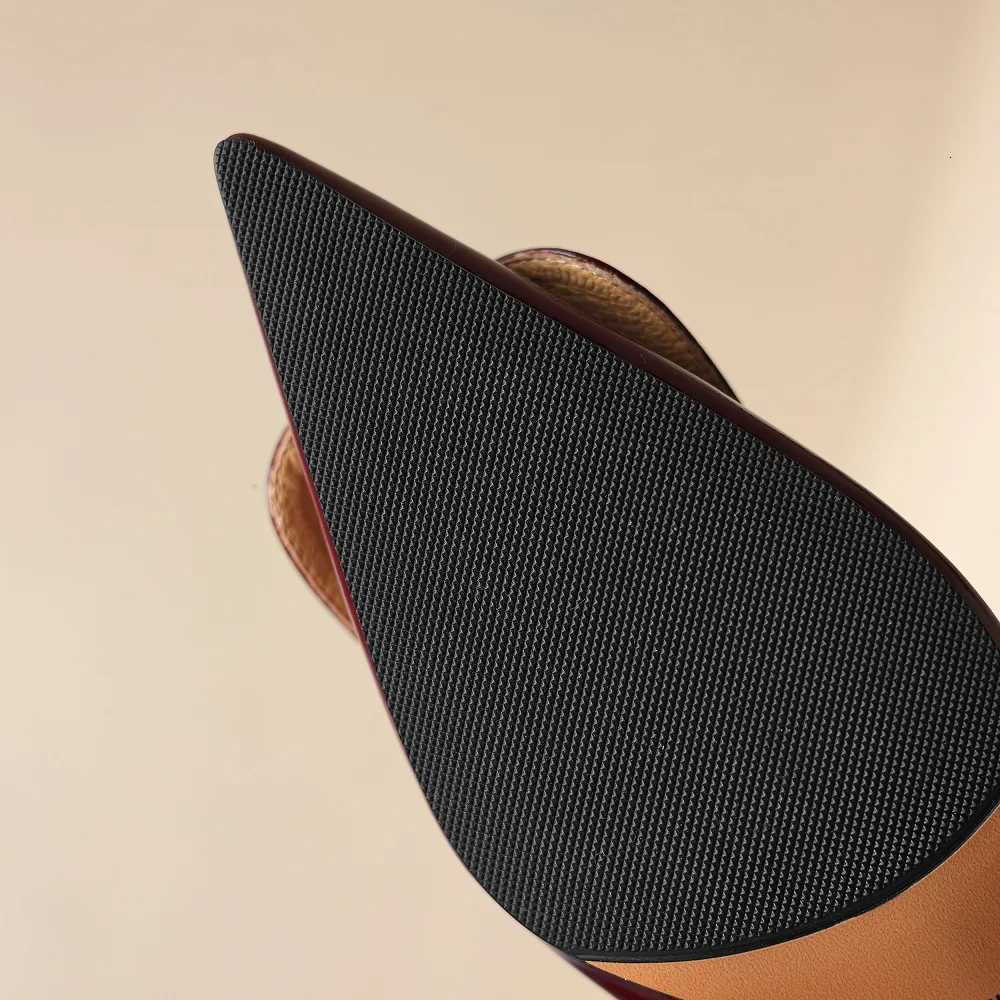 JOCHEBED HUNew Genuine Leather Style Metal Flower Decor Flat Shoes Women Small Head Shallow Slip on Comfortable Casual C260321