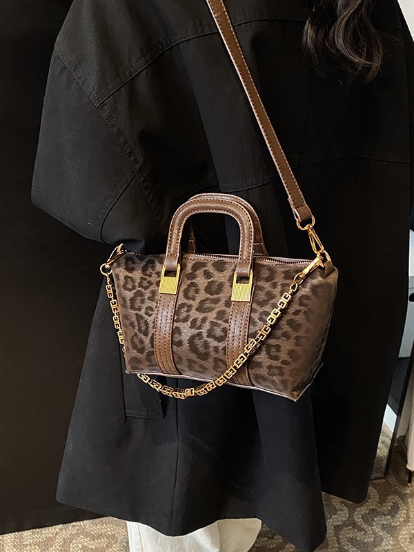 2026 New Leopard Print Vintage Chain Bag for Women, Versatile Pillow-Shaped Crossbody & Top Handle Purse