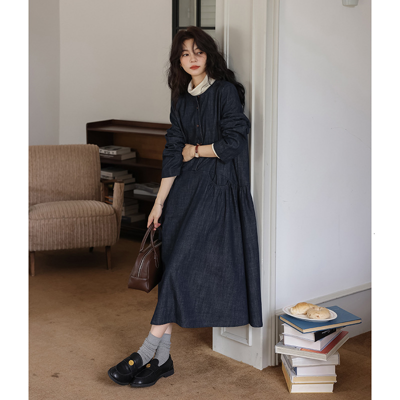 Autumn Winter New Designer Dress Artistic Temperament Long Sleeve Round Neck Layered Dark Blue Mid-length High Waist Denim Dress For Women