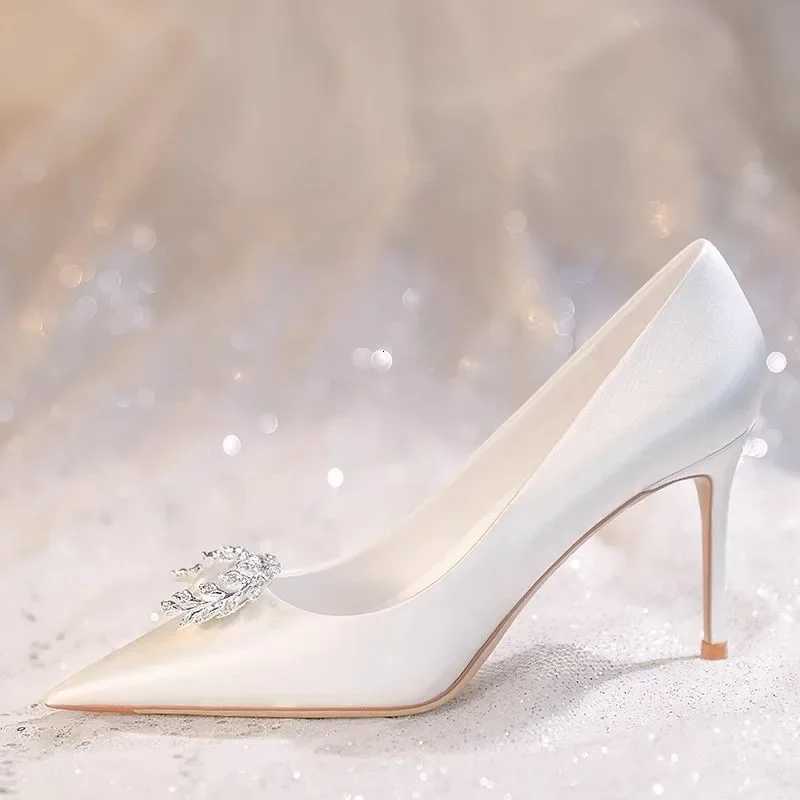 New Elegant Wedding Shoes Bridal Shoes White Rhinestone High Heels Bridesmaid Pumps High Heels Pumps C260321