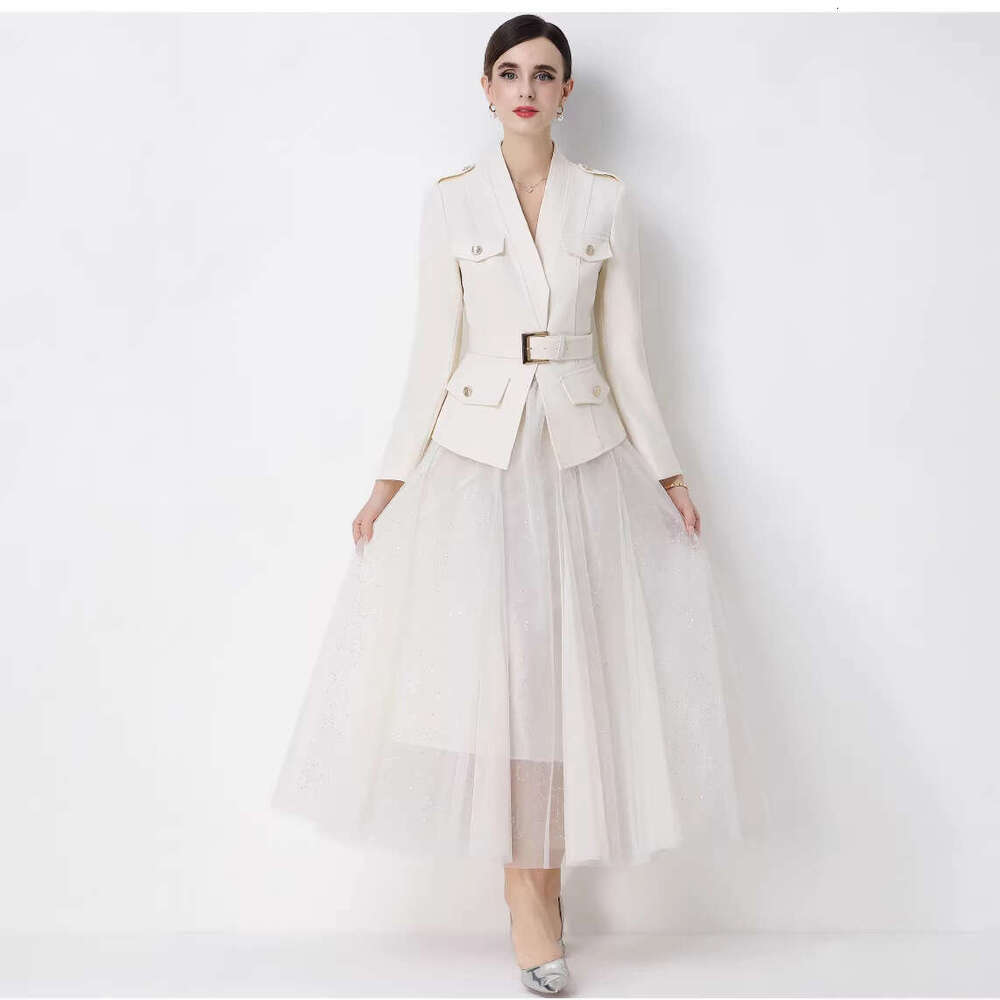 Designer Women's Fashion Suit High A14 end Texture Elegant Long sleeved Top Mesh Half skirt Two piece Set with Belt