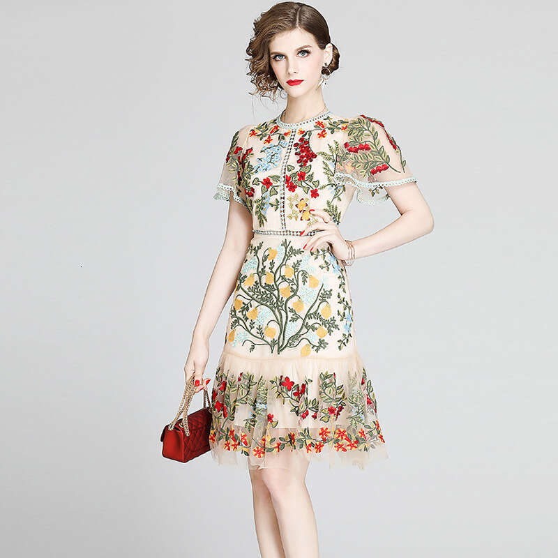 k30 2026 Designer Summer New Women's Fashion Water soluble Lace Short Sleeve Mesh Embroidered Waist Ruffle Dress