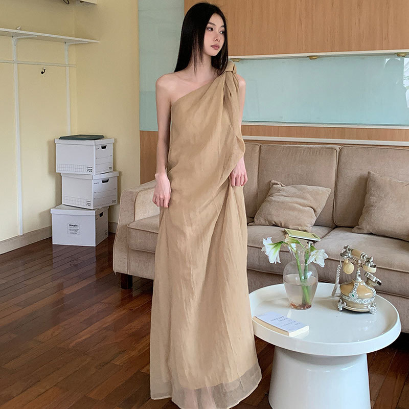 Women's Dress With Unique Designer Dress Design New Chinese Style Yellow Twist Neck Loose Long Off-shoulder Dress For Summer