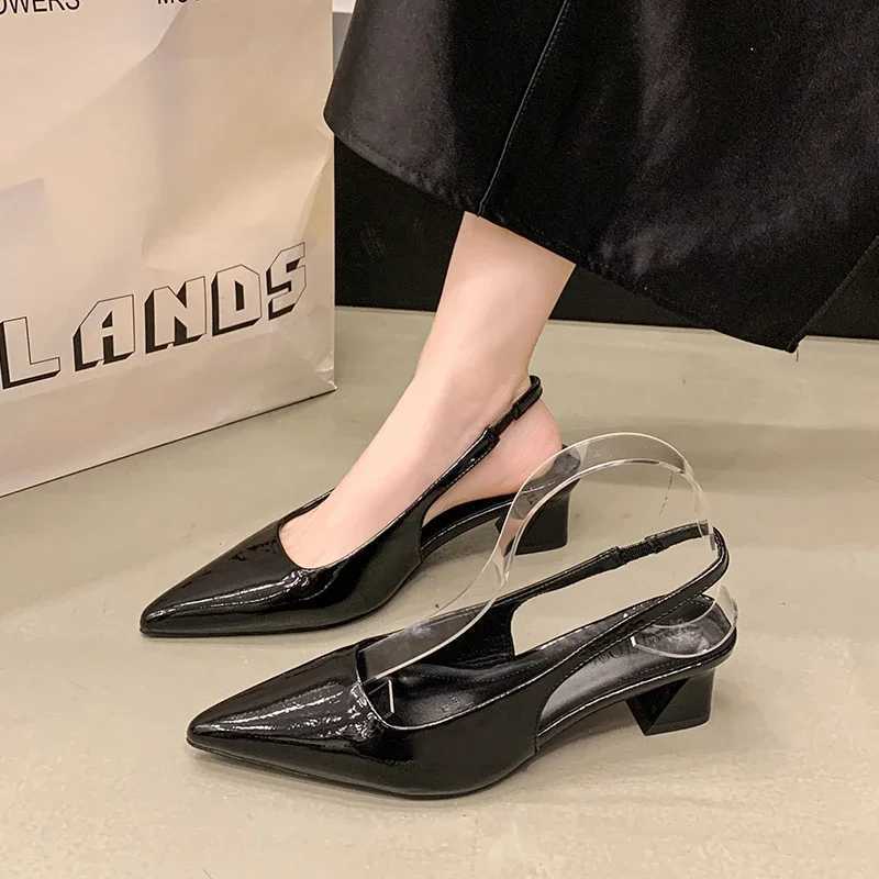 Summer New Pointed High Heels Womens Sandals Casual Shallow Mouth Shoe Fashion Elegant Ladies Shoes Zapatillas Mujer C260321